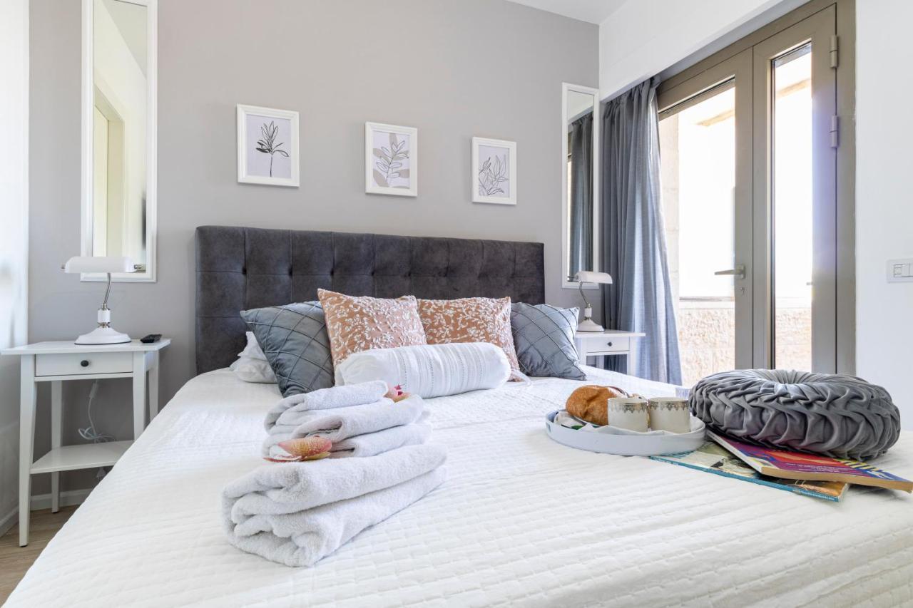 Luxury Three-Bedroom/Terrace Over Old City View القدس المظهر الخارجي الصورة