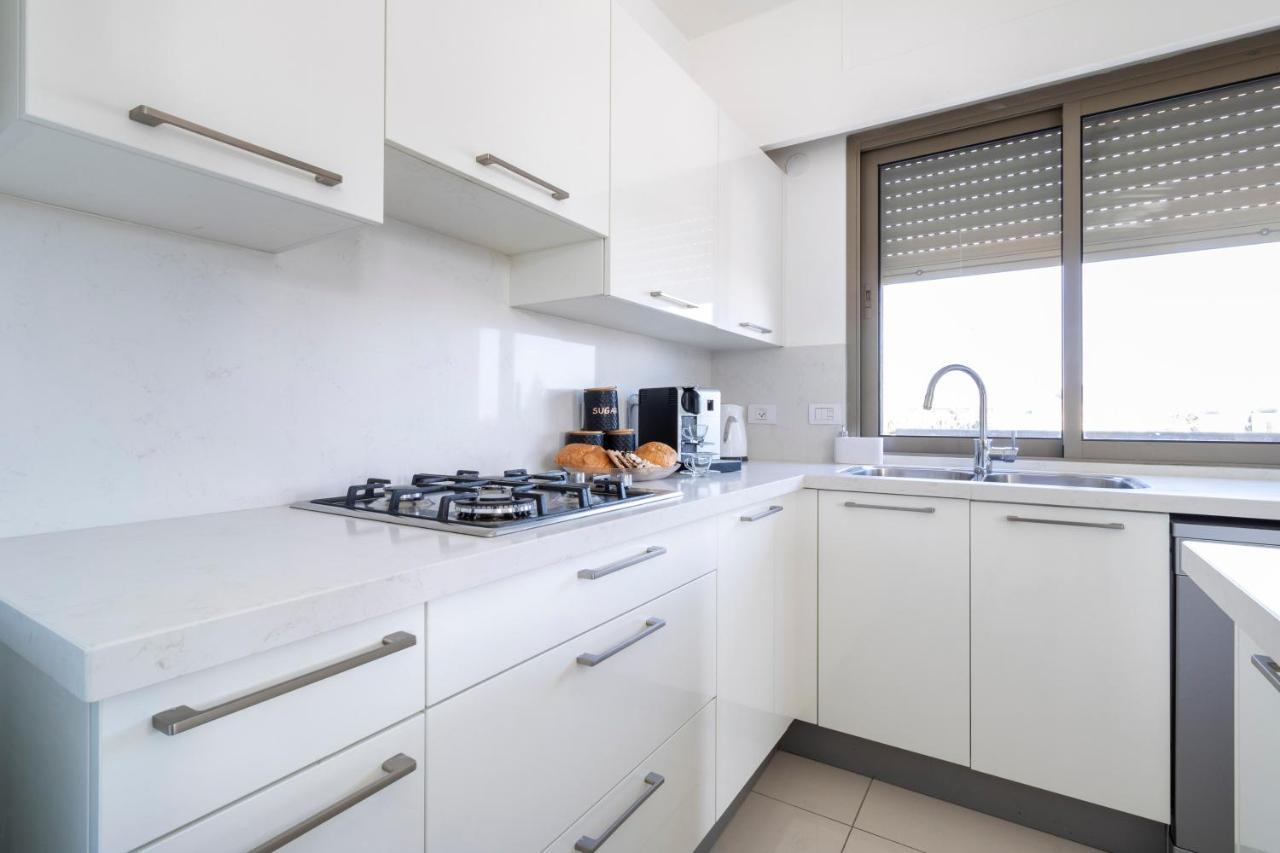 Luxury Three-Bedroom/Terrace Over Old City View القدس المظهر الخارجي الصورة